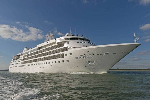 ocean cruise ship